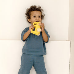 Sunny Van - Wooden yellow van