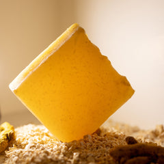 Momify Golden Glow Turmeric Oatmeal Soap – 100% Organic & Farm-Fresh