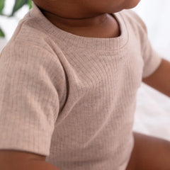 100% GOTS CERTIFIED ORGANIC COTTON Solid basic onesie for Infants - Oatmeal Textured Solid