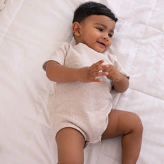 100% GOTS CERTIFIED ORGANIC COTTON Solid basic onesie for Infants - Oatmeal Textured Solid